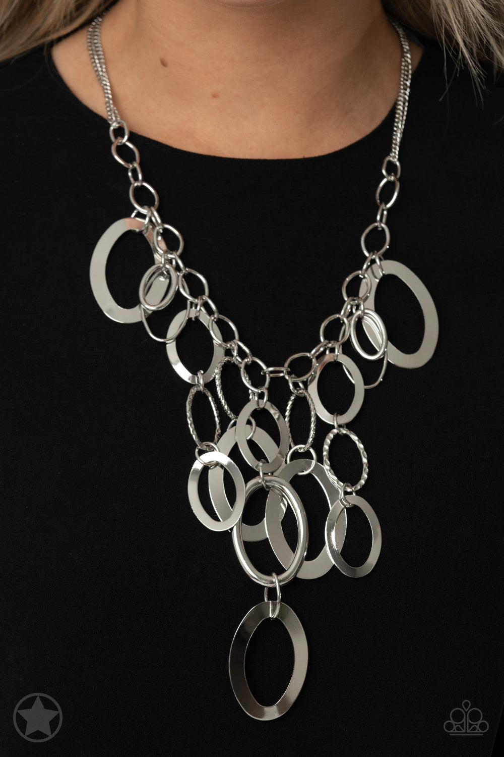 A Silver Spell - Paparazzi - Necklace
