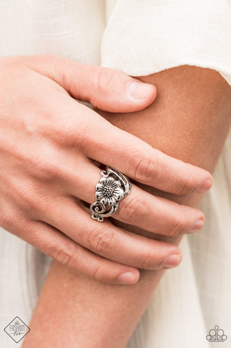 Oceanside Orchard- Paparazzi - Ring