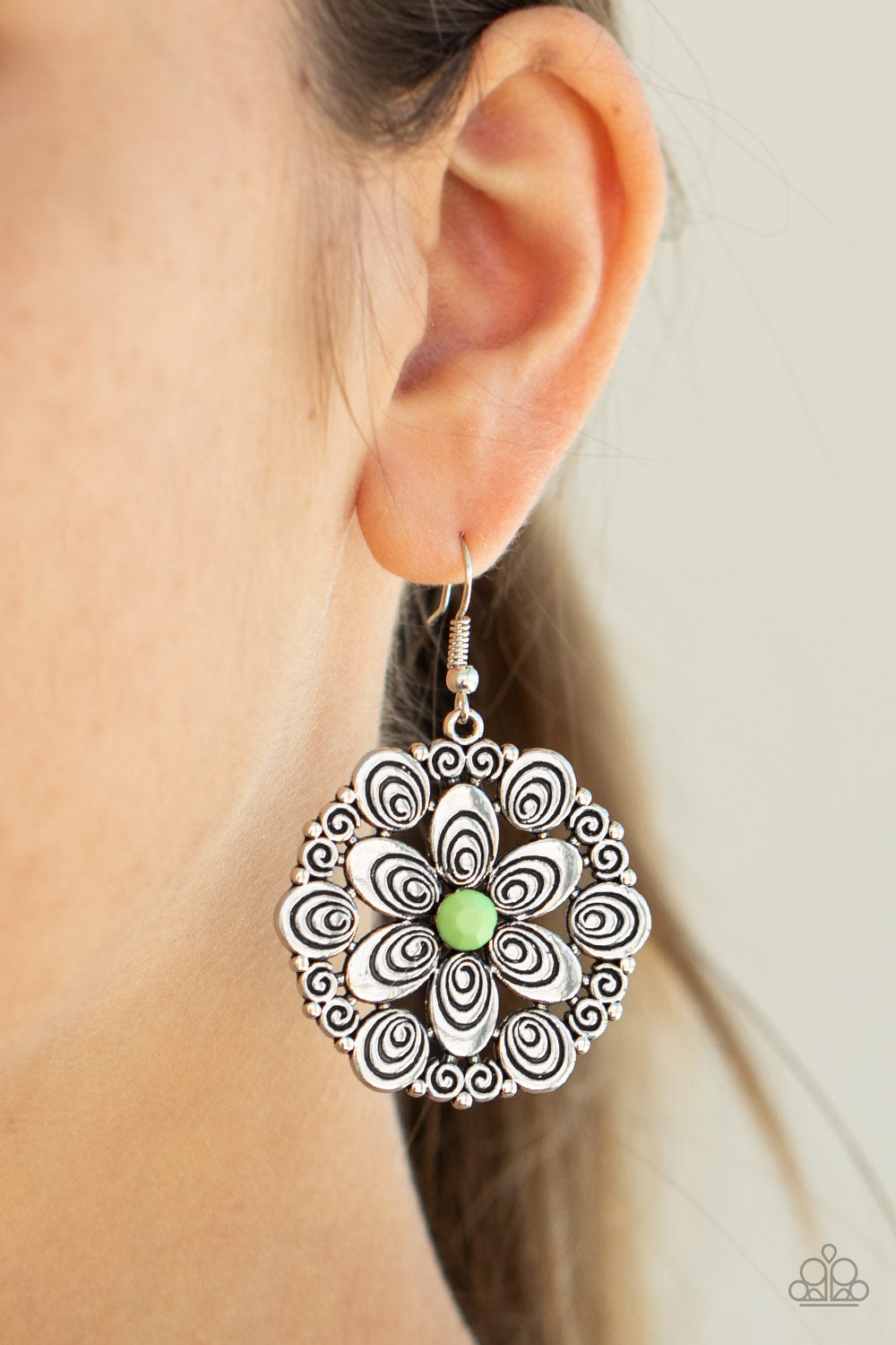 Grove Groove - Green - Paparazzi - Earrings